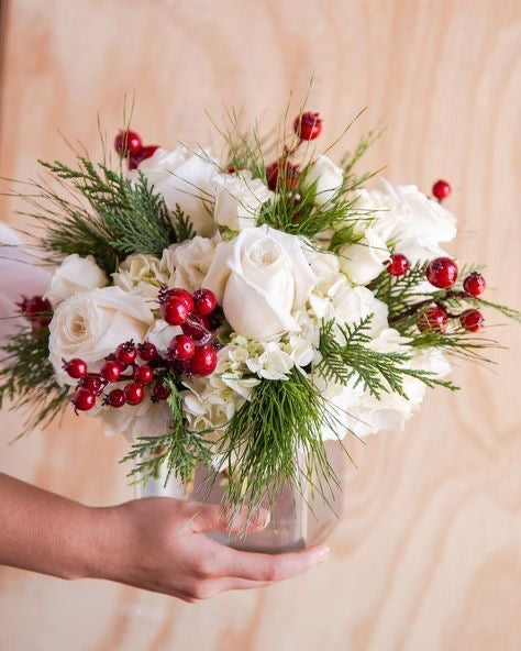 Christmas Bouquets & Centerpieces